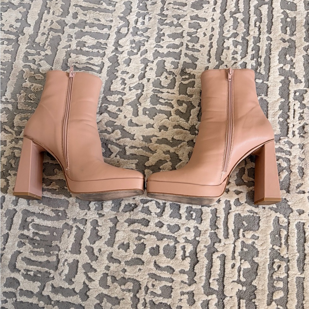 Steve Madden Blush Heeled Boots